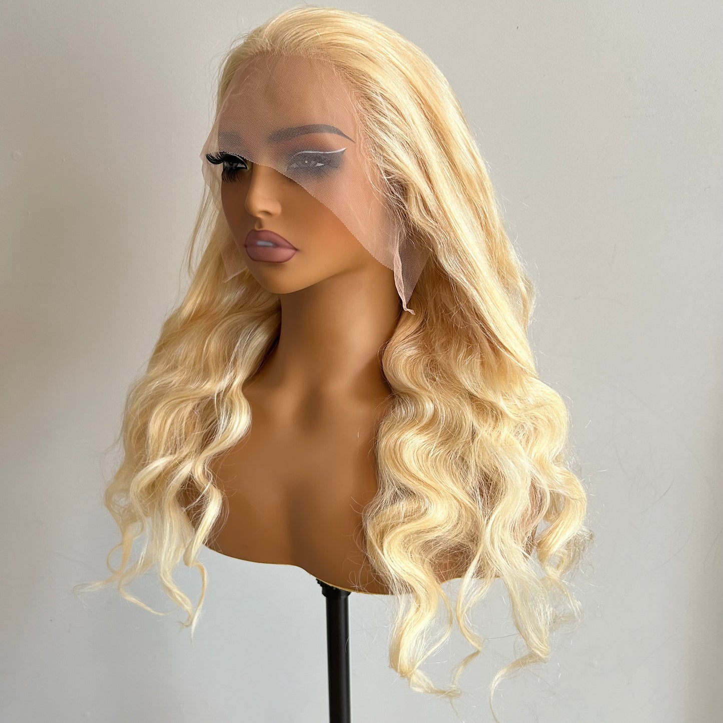 24inch 613 Blonde Human Hair Wig Frontal 13x4 Lace Body Wave WF613024